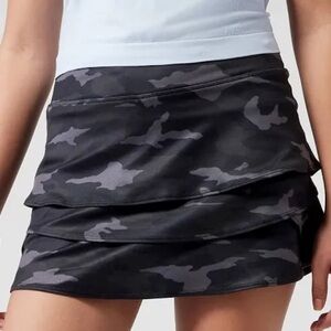 Athleta girl camo skirt